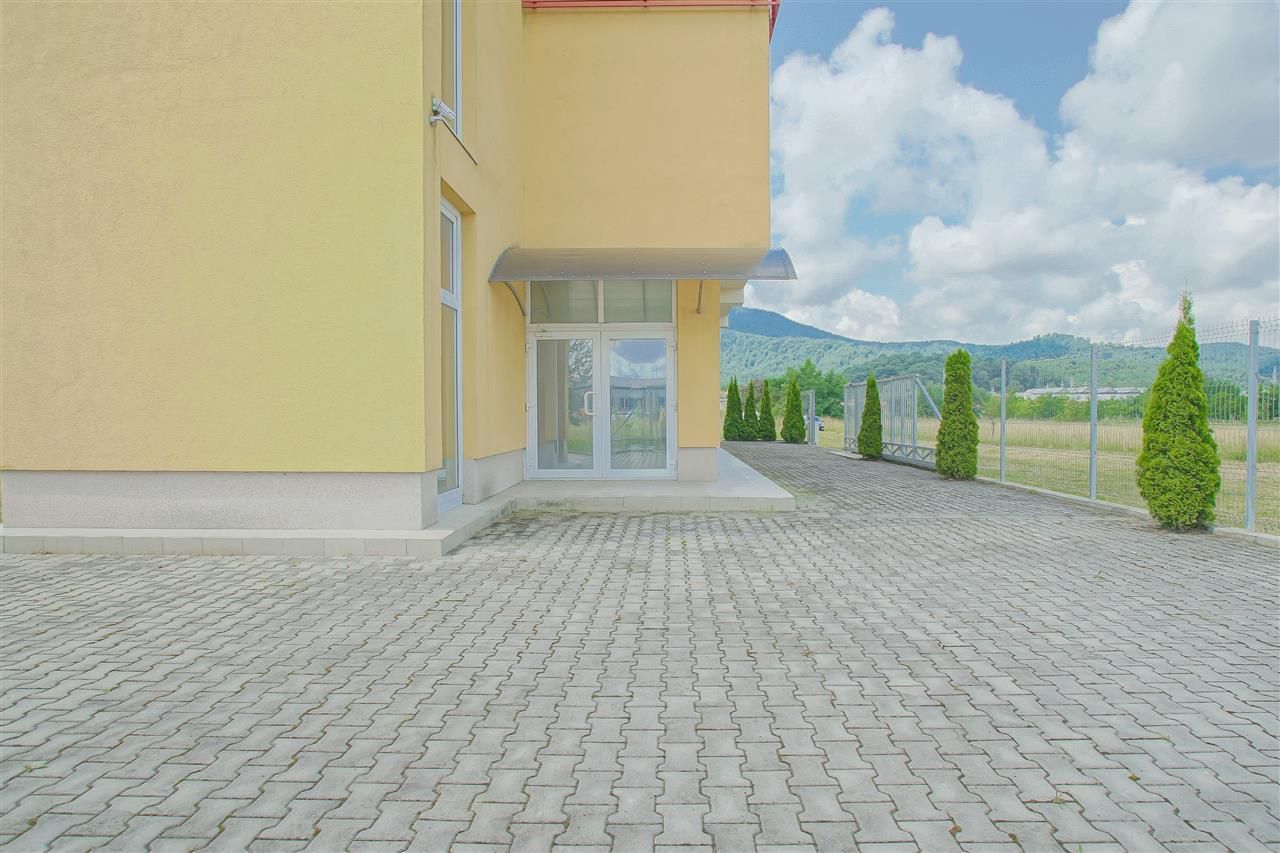 Cladire de birouri/clinica in Brasov zona Calea Bucuresti - Poză 3