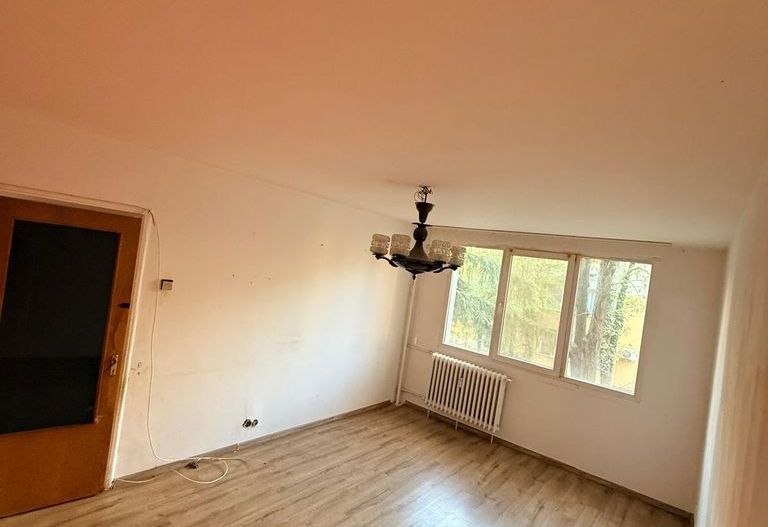 Vânzare apartament 3 camere, decomandat, etaj 1/4 – 66,79 mp + boxă – Drumul Tab - Poză 15