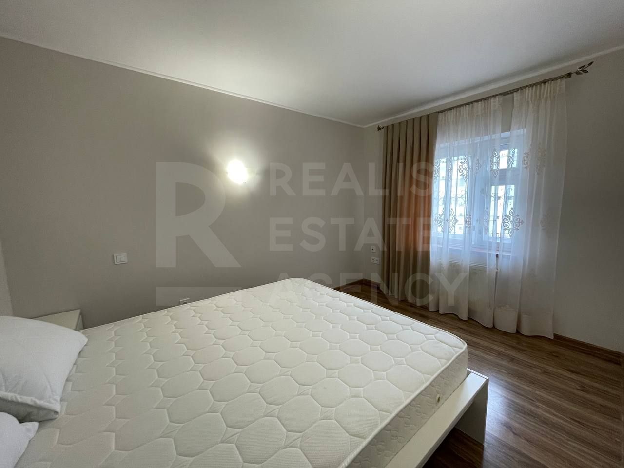 Chirie, casă, 4 camere, str. Cojocarilor, Râșcani - Poză 2