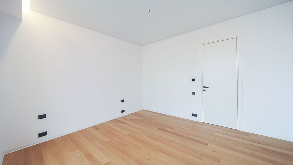 Apartament de Vânzare cu 3 Camere în Zona de Nord a Bucureștiului - Poză 24