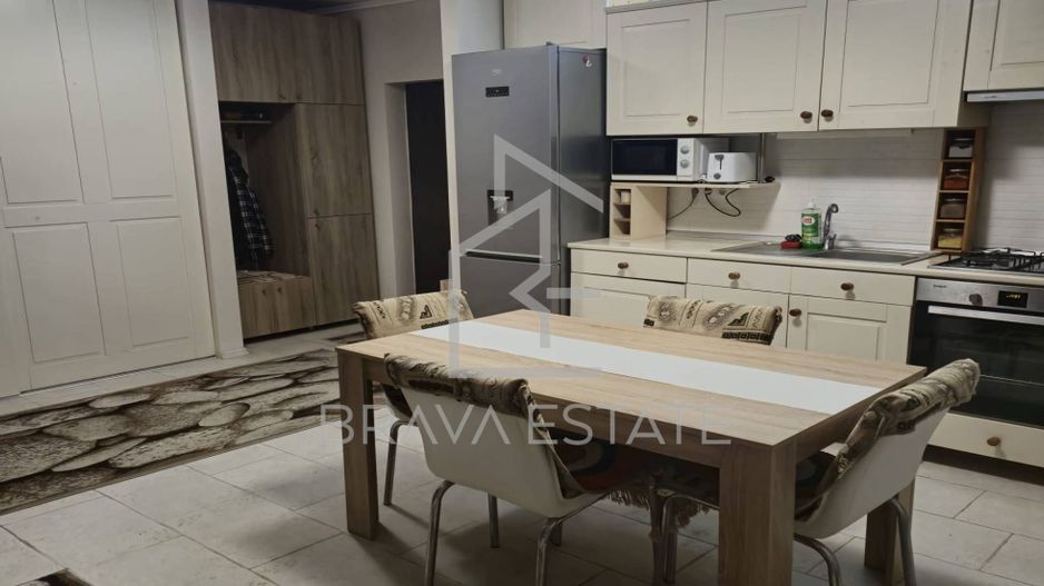 Apartament 2 camere, balcon, parcare , zona Floresti - Poză 1