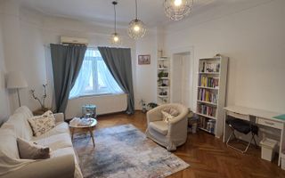 Spatiu, lumina si eleganta intr-un apartment interbelic - Poză 7