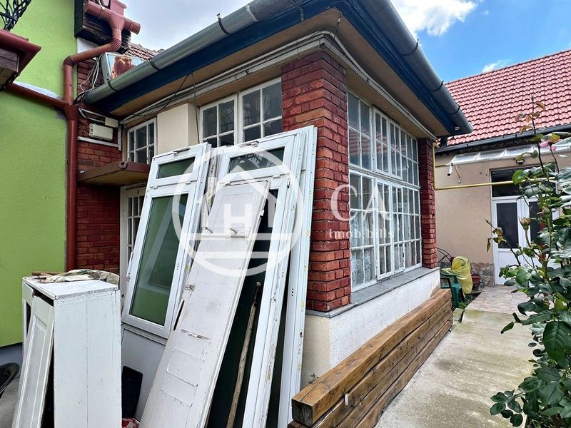 Apartament 2 camere de vânzare la curte comuna în zona Ultracentrală - Poză 10