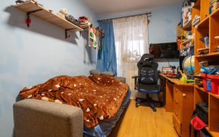 APARTAMENT 3 CAMERE PRIMA NUFARUL - Poză 3