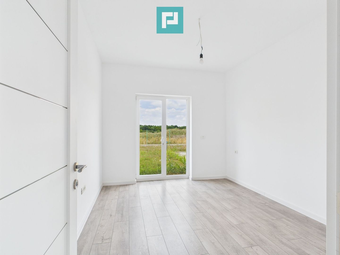 Apartament 3 camere | Grădină 70 mp | Torontalului - Poză 5