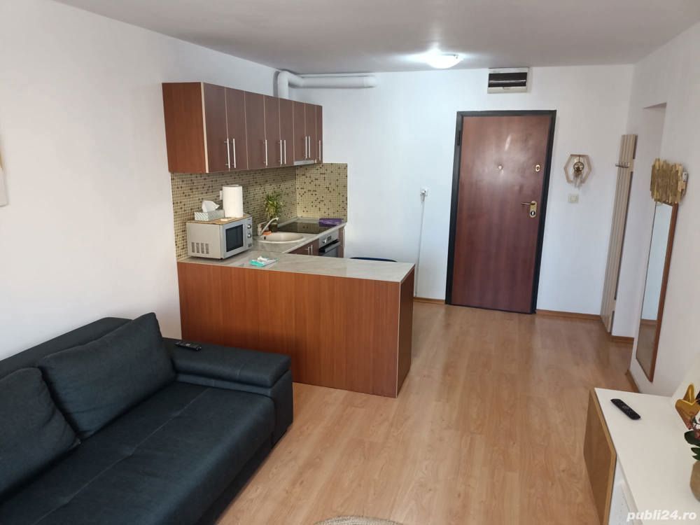 închiriez apartament 2 camere - Poză 1