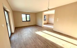 Duplex la asfalt - 4 camere - teren 532mp  Utvin - Poză 4