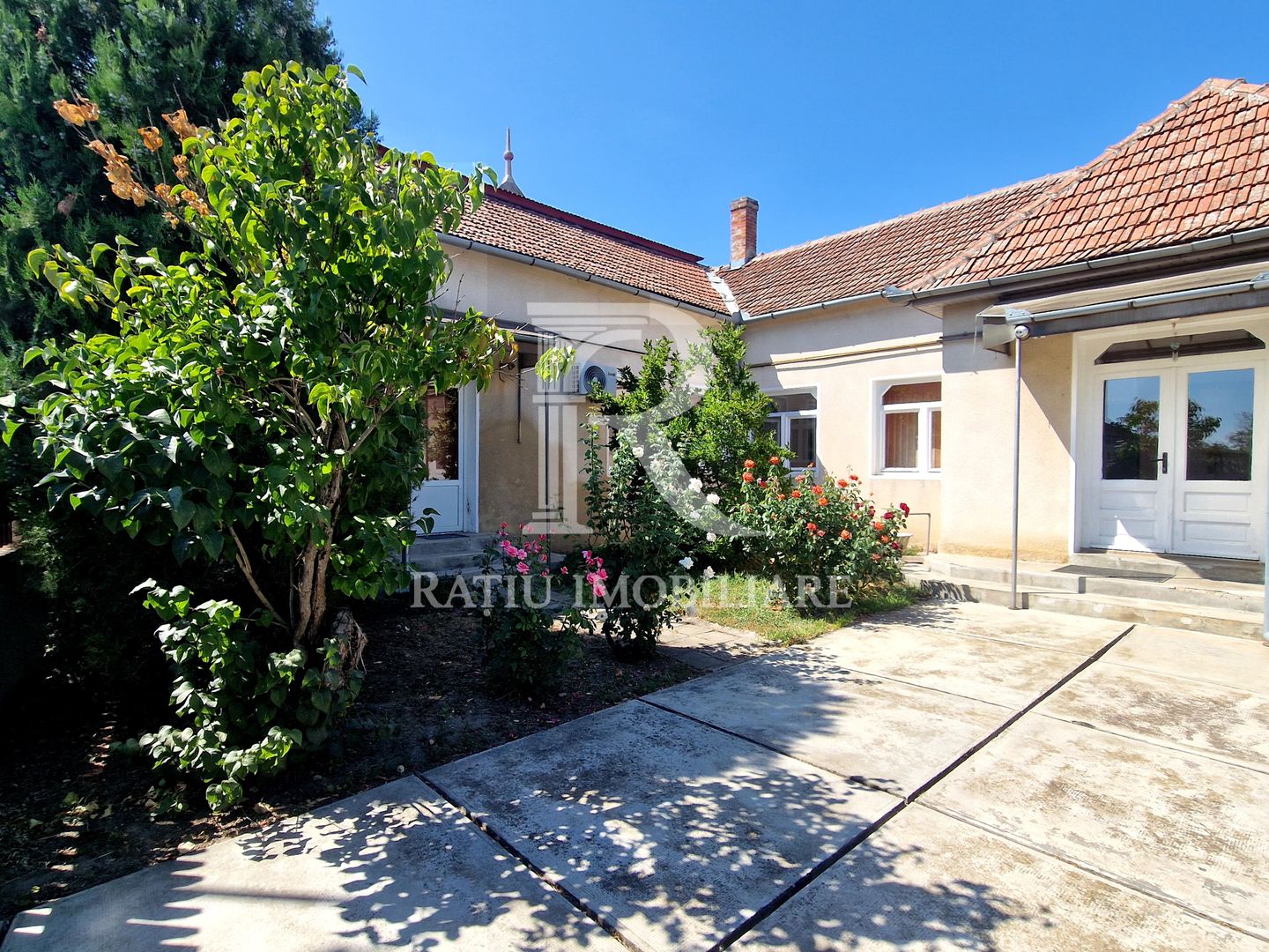 Casa cu 6 camere de vanzare | Teren 557 mp | Salonta | Bihor - Poză 3