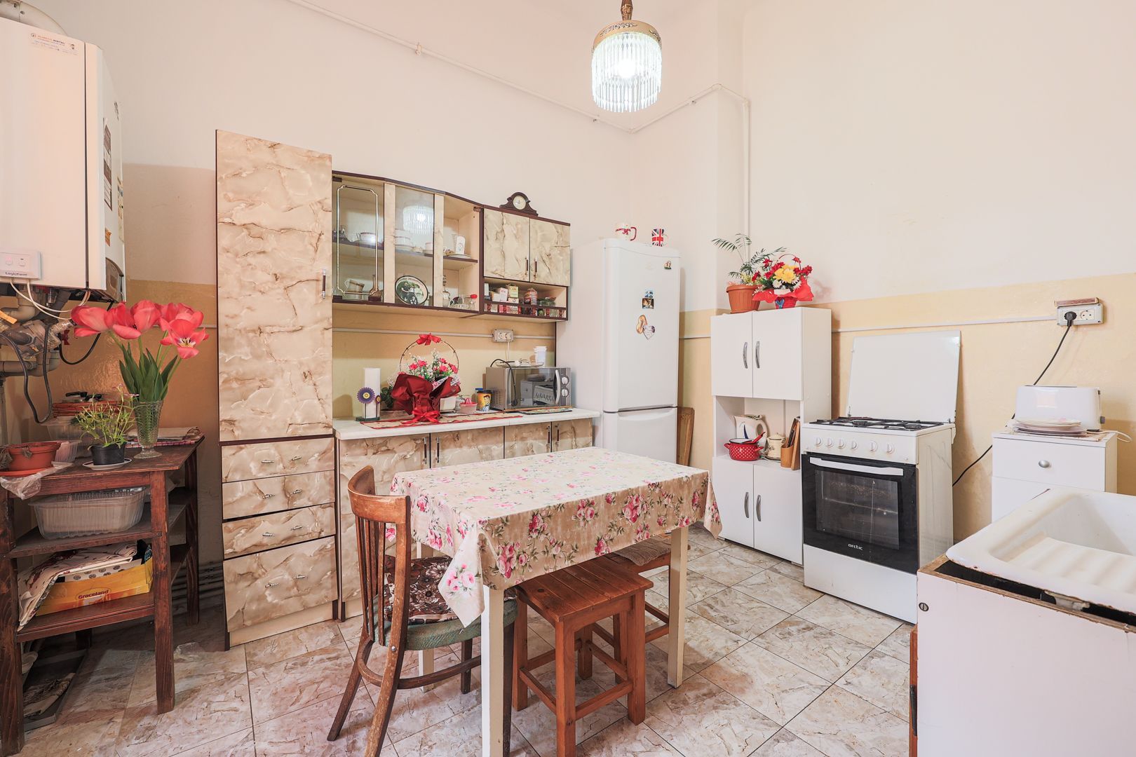 Apartament Clasic - str. Marasesti - Garaj & Gradina - COMISION 0% - Poză 4