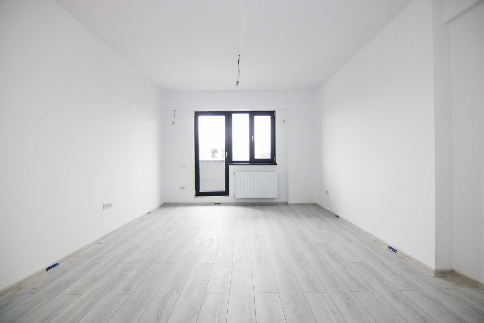 Autogara Miitari, apartament cu 2 camere, bucatarie inchisa, Pacii - Militari - Poză 1