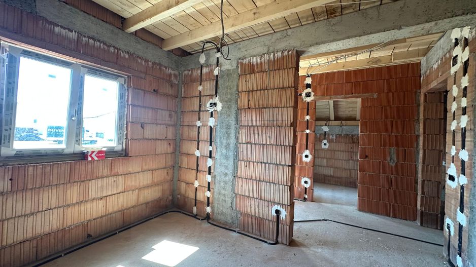 Casă tip duplex curte 350 mp 120 mp utili terasa 22 mp Sura Mare - Poză 16