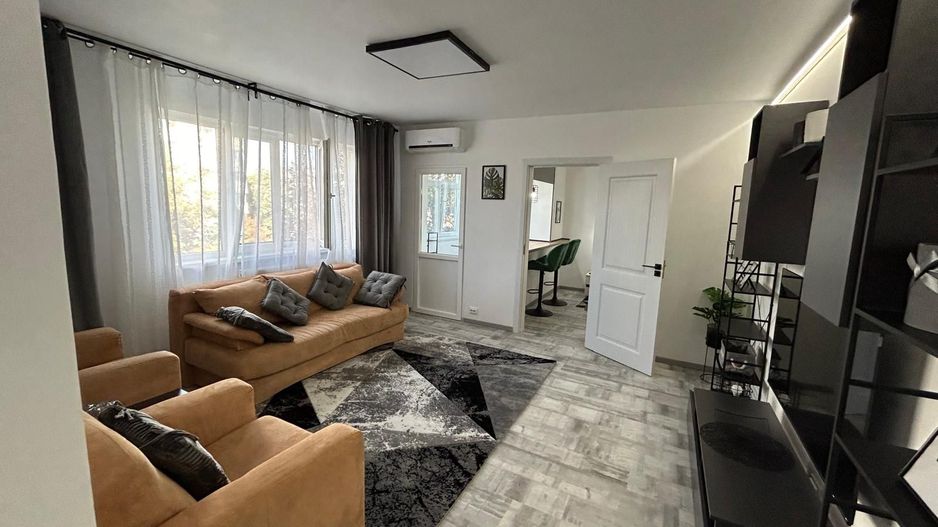 Titan 2 camere Lux | 6 m metrou | Prima inchiriere - Poză 7