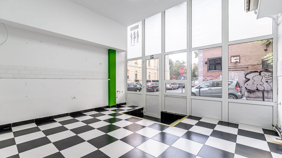 Închiriere Spațiu Comercial Central - Poză 2