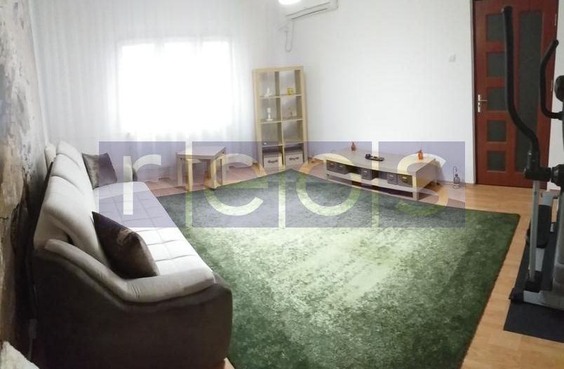 VANZARE 2 CAMERE- DECOMANDAT- PARCARE -470 m Metrou Eroii Revolutiei | - Poză 4