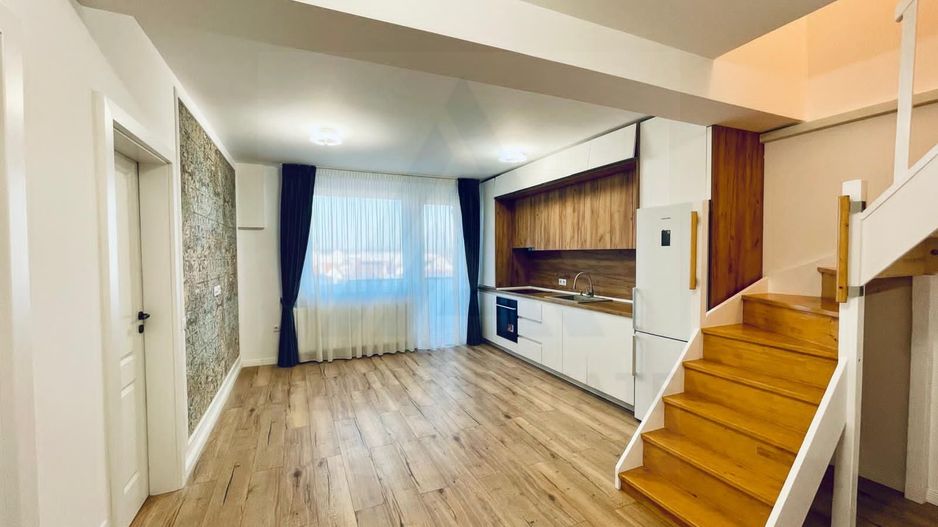 Apartament 4 camere 90 mp utili 2 bai si loc de parcare in Selimbar - Poză 1