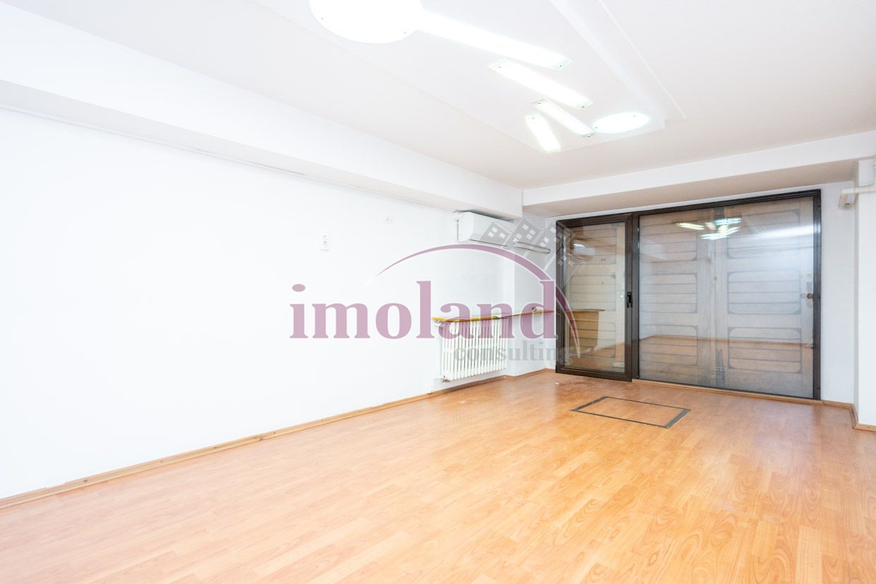 Vila unica cu curte libera 300mp si garaje - Floreasca - Compozitori - Poză 24