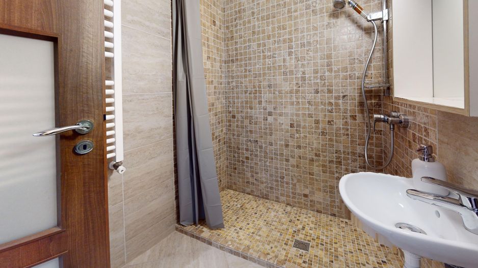 Apartament 4 camere + curte proprie Locatie excelenta – Brancoveanu - Poză 50