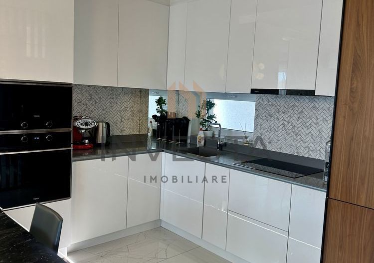 Apartament 2 camere, finisaje de lux - zona centrala! - Poză 3