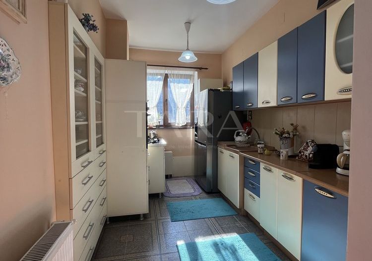 Casă individuală cu etaj,  Gruia, zonă liniștită, aproape de Centru. - Poză 2