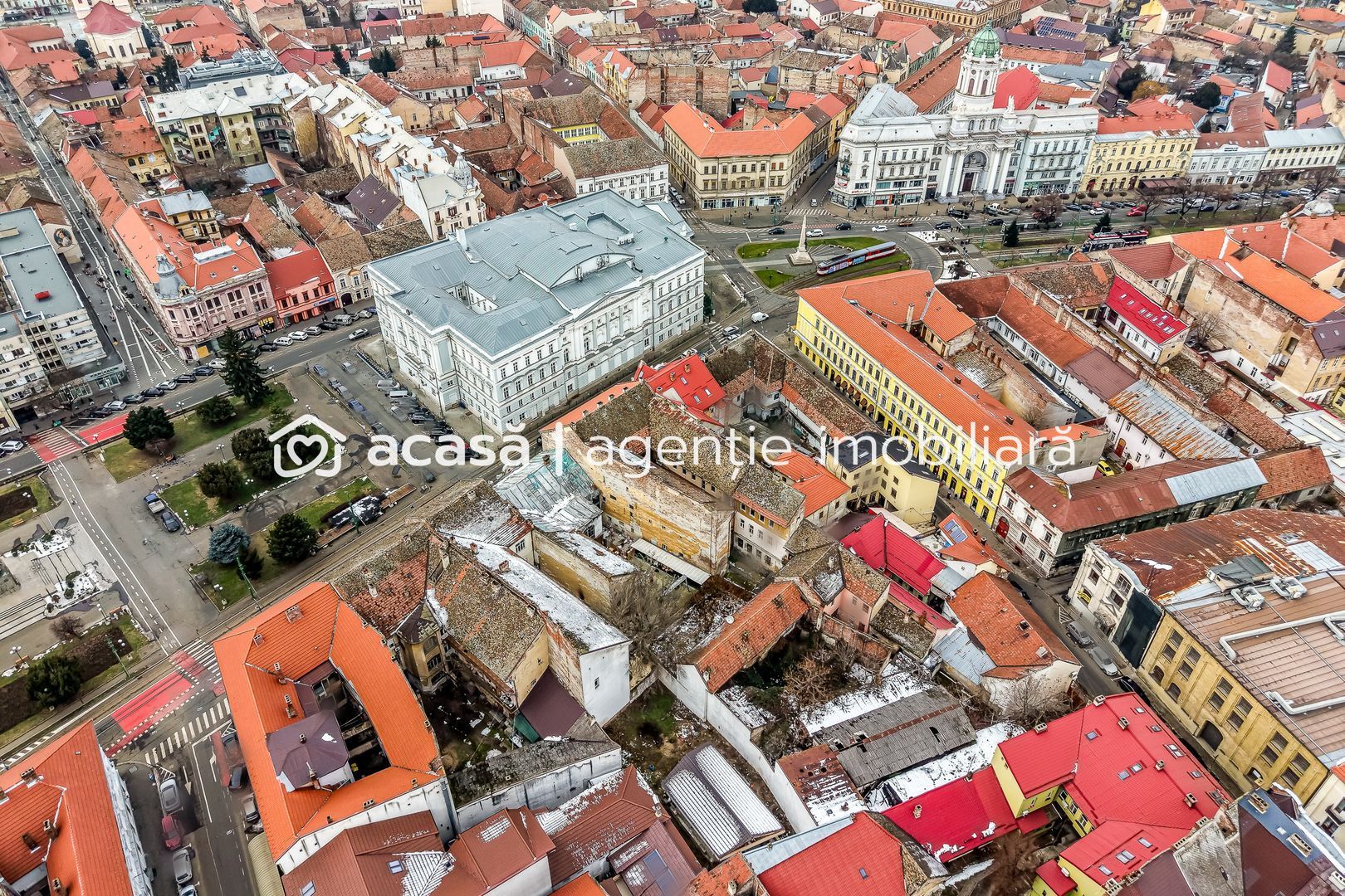 Clădire ultracentrală Arad | lângă Teatru | NU este Monument! - Poză 2