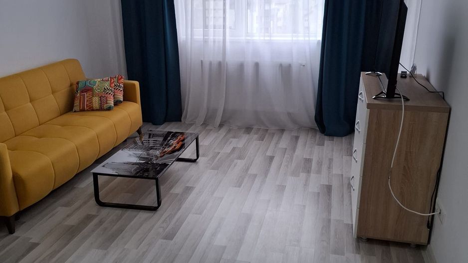 BRASADAS închiriază garsoniera 5/5 LIFT PARCARE pe Binelui. - Poză 1