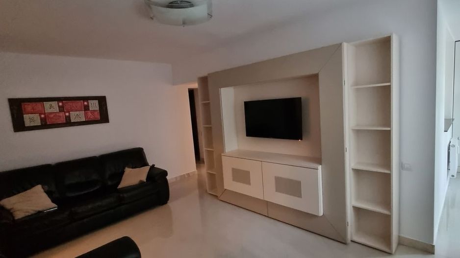 3 camere Timpuri Noi Metrou / Parcare L224 - Poză 1