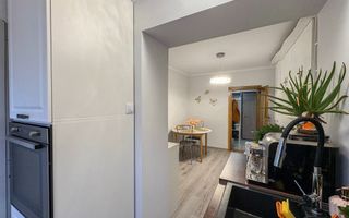 Etaj intermediar/ 2 camere/ loc de parcare - Poză 9