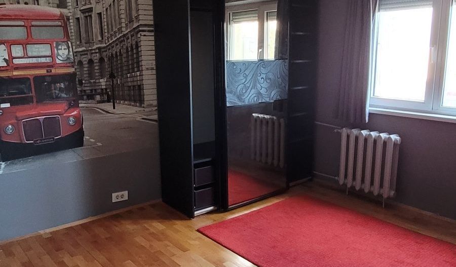 De inchiriat apartament cu 3 camere , Mall Vitan sector3 - Poză 3