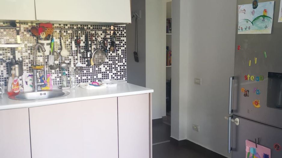 Apartament în Cotroceni, mobilat,utilat, poziție liniștită, vedere spre grădină - Poză 7