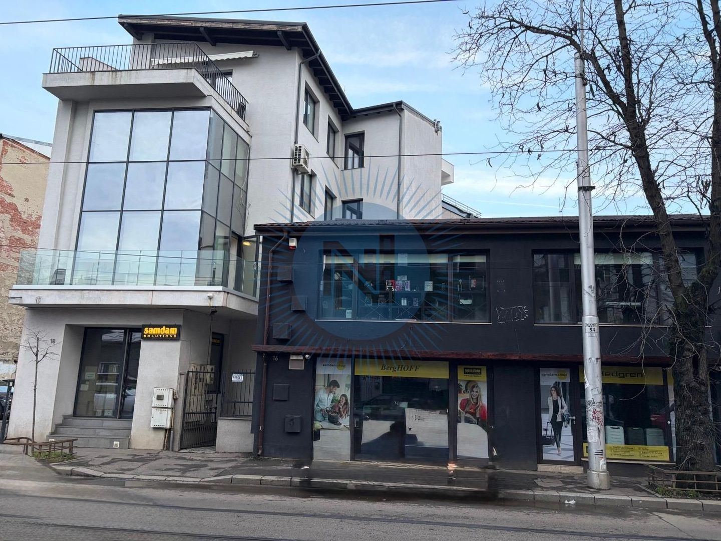 Spatiu comercial /Birouri stradal - Poză 3