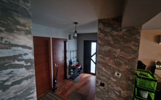 Casa la cheie / Zona Iazului, Floresti. - Poză 14