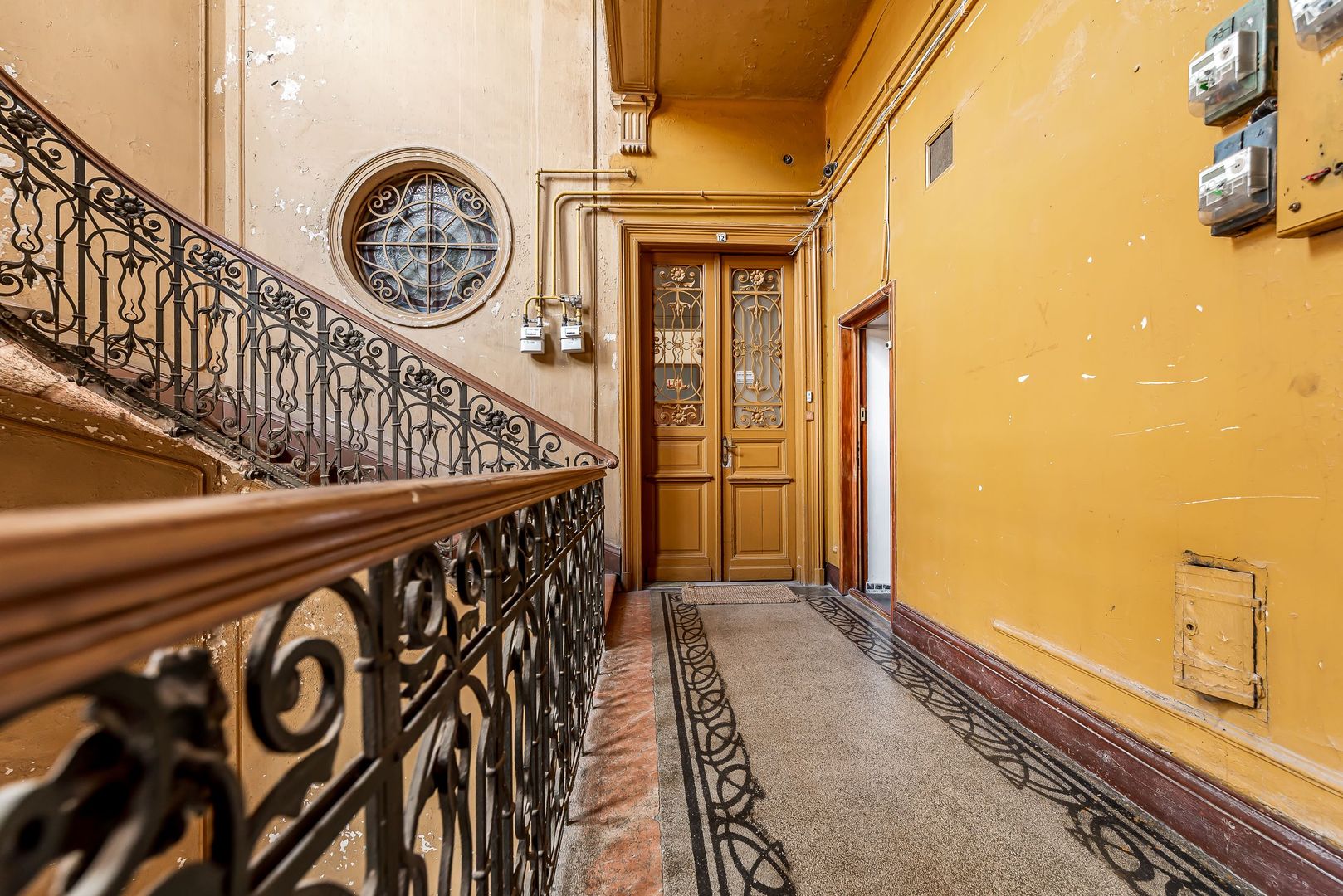 Apartament ultracentral cu 3 camere plus un bonus Comision 0 - Poză 5