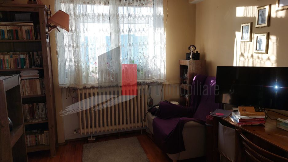 Apartamentul "ETROIT" , intimitate si confort, bloc reabilitat termic - Poză 9