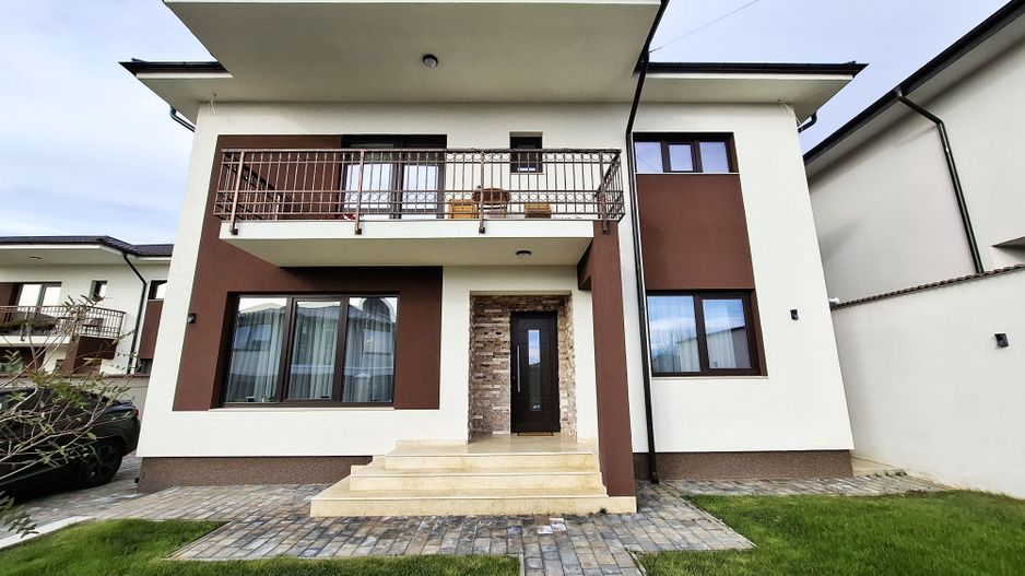 Vila cu 5 camere de vanzare, Paulesti - Poză 1