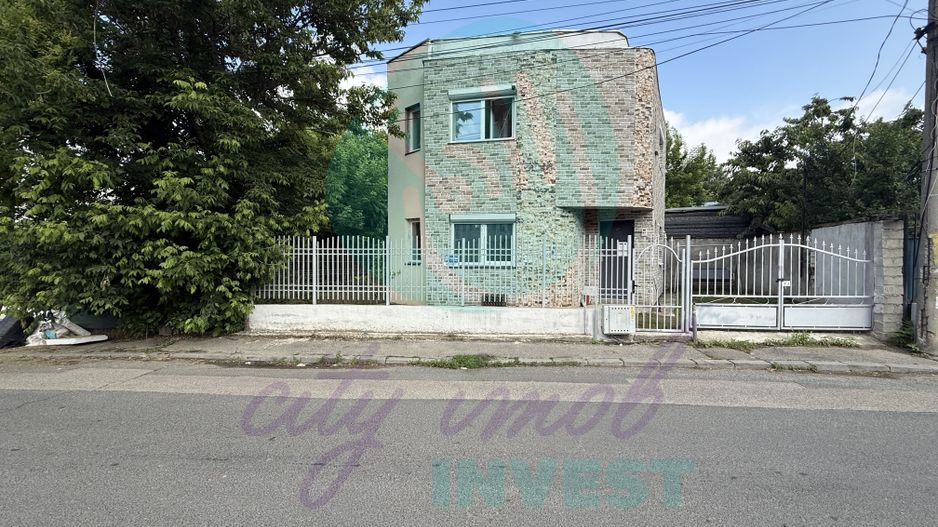 Casa receptionata in 2025 singura in curte - Poză 17