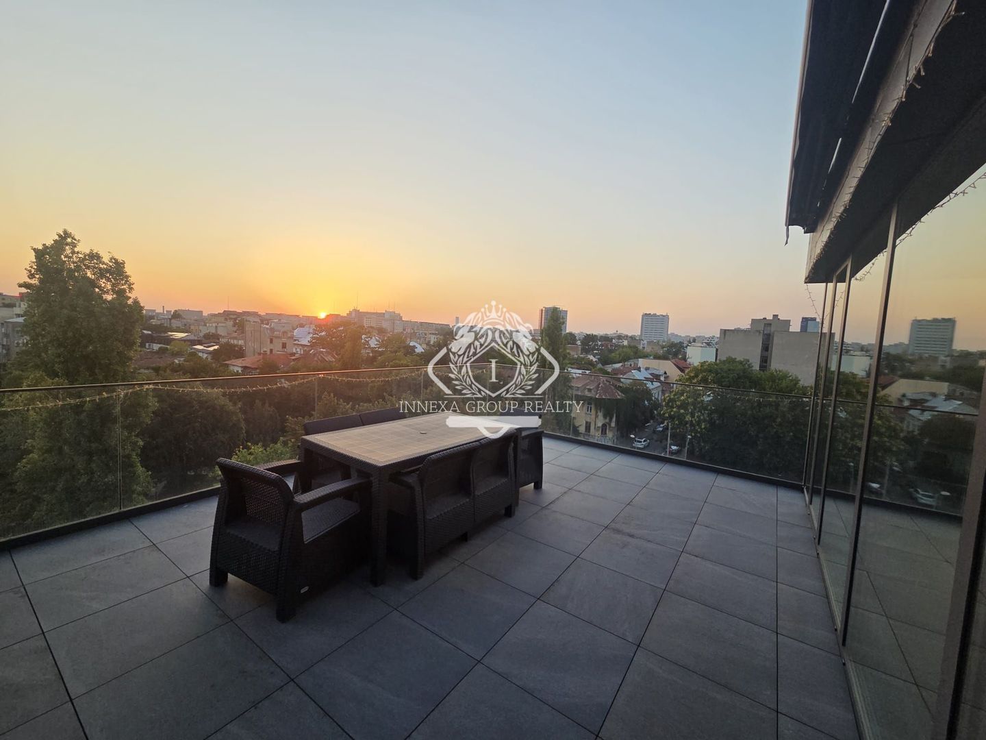 Apartament 4 camere 3 bai | Cismigiu | Terasa 30mp - 2 locuri de parcare - Poză 1