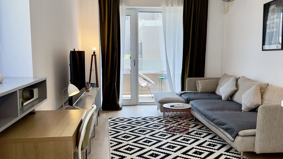 Studio C-entral, Vasile Lascar 216-218, metrou "Stefan cel Mare" - Poză 1