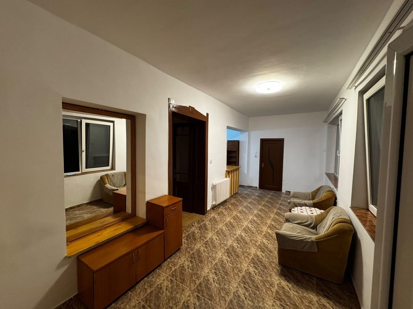 Apartament în casă particulară de inchiriat I Zona Iris - Poză 2