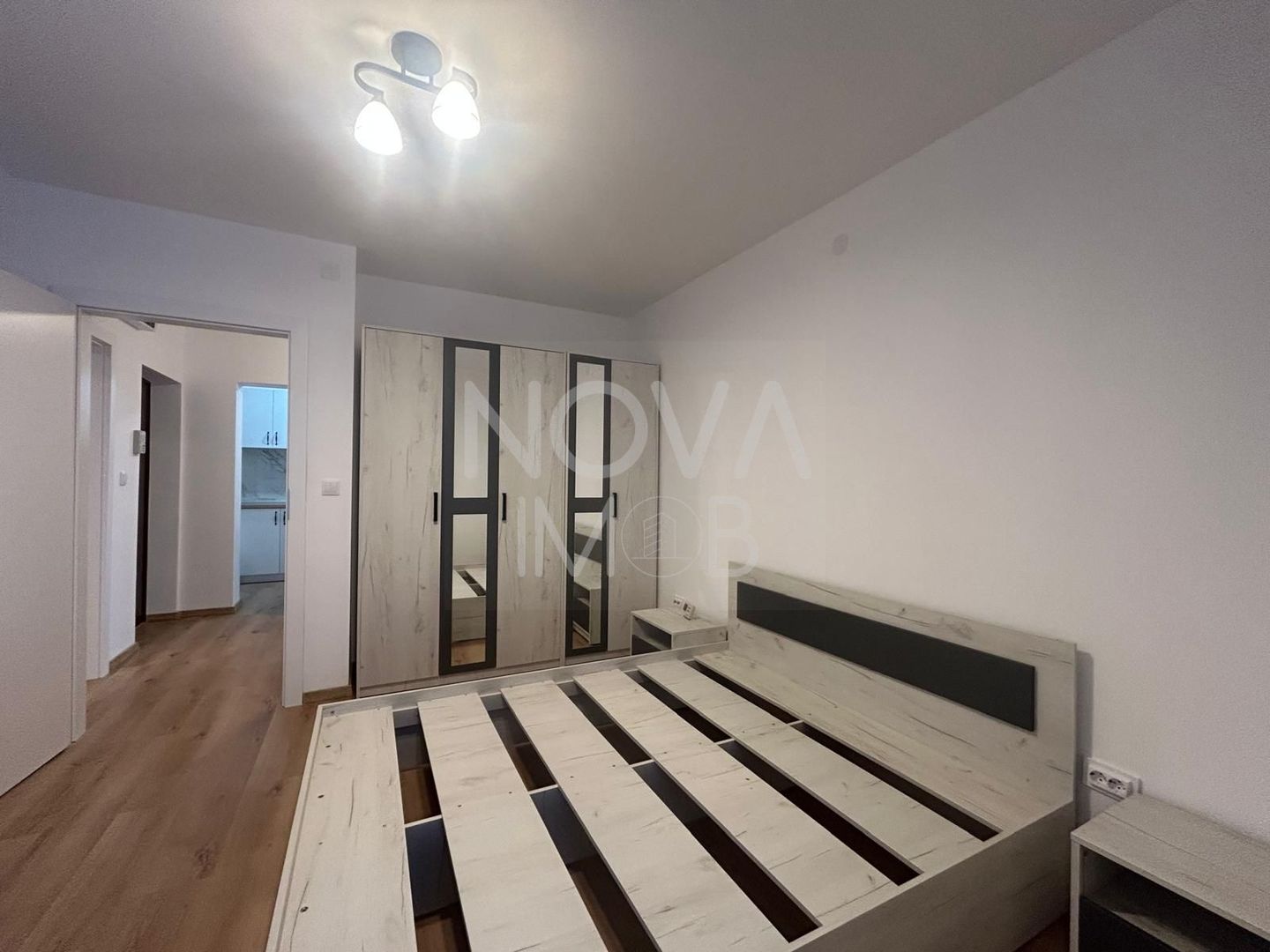 Apartament 3 camere, prima inchiriere - Strand - Poză 4