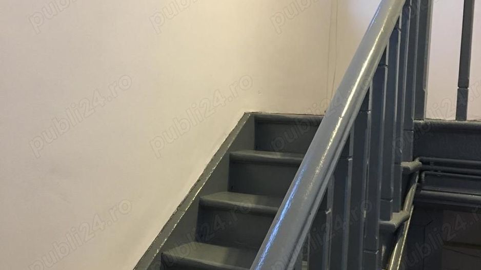 apartament 3 camere decomandate la curte (et.1), zona Dacia-Mosilor. pret 380 euro - Poză 2