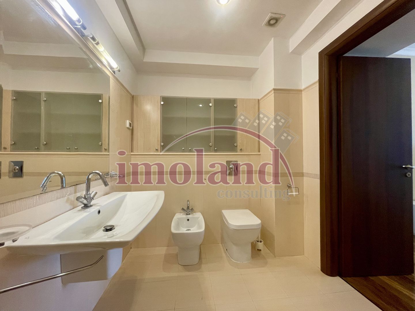 Inchiriere apartament 4 camere 155 mp + 25 mp terase, 2 parcări | Herastrau - Poză 23