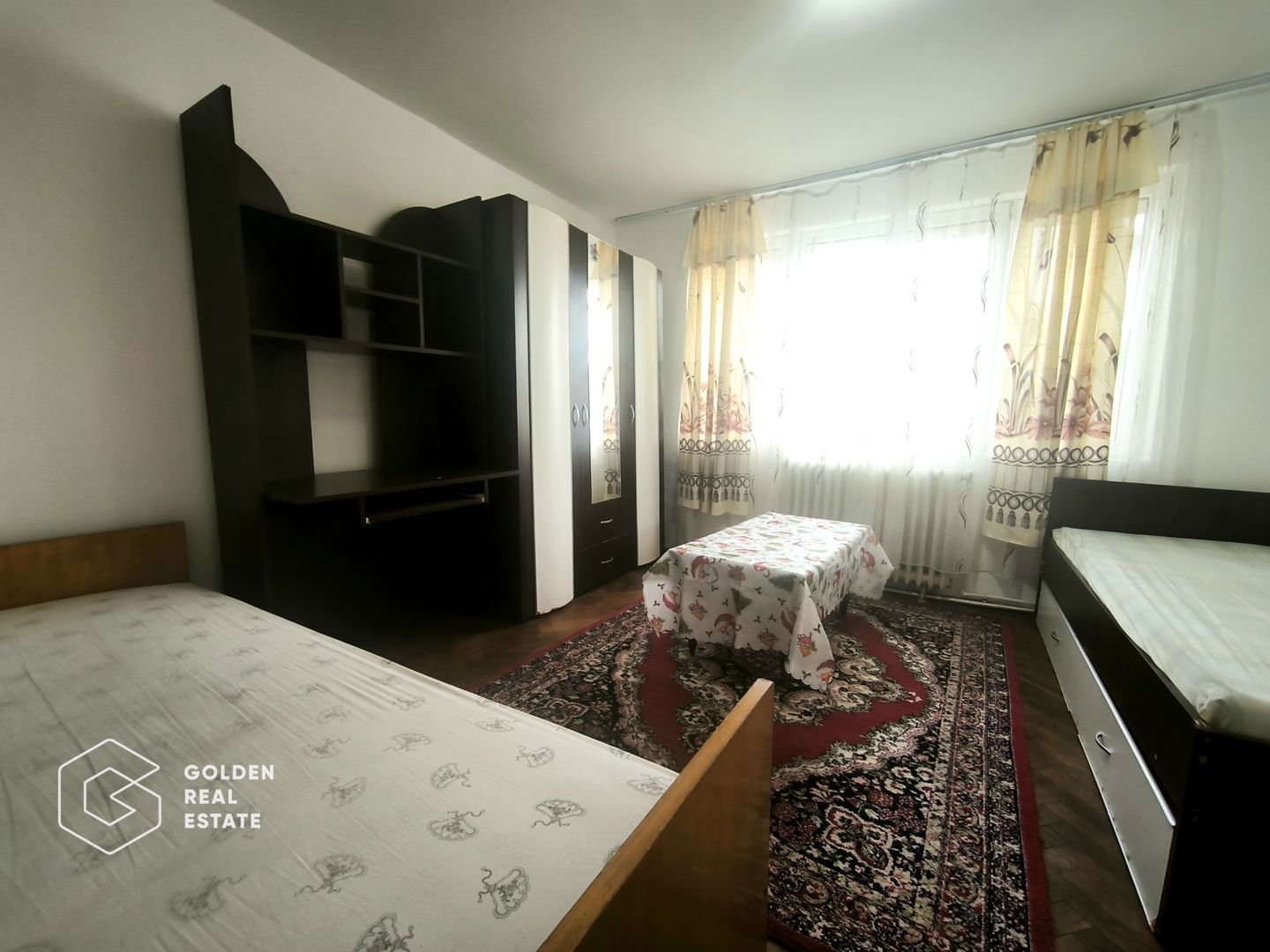 Casa 4 camere, zona Parneava pretabil muncitori sau familie - Poză 7