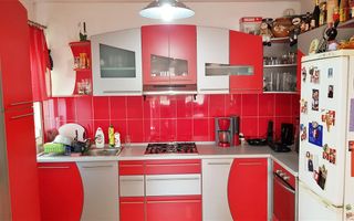 Apartament 4 camere, 78 mp utili, et.1, cu garaj si boxa - Poză 3