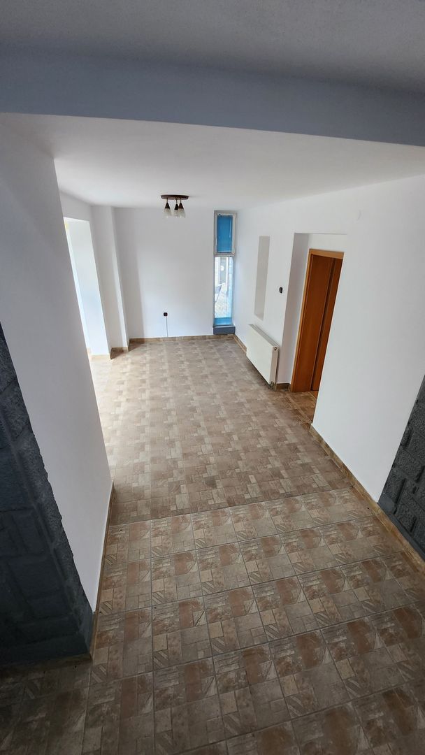 Spatiu birouri 140 mp - Poză 9