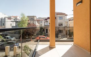 Vila Unica Noua cu 8 camere *300mp* /fotovoltaice si pompa cladura// Dorobanti - Poză 8