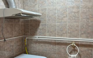 Apartament cu 4 camere, decomandat, 80 mp utili, zonă centrală - Poză 6