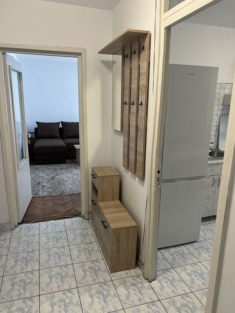 Apartament spațios cu 3 camere, 75 mp, decomandat, 2 băi, 2 balcoane – - Poză 3