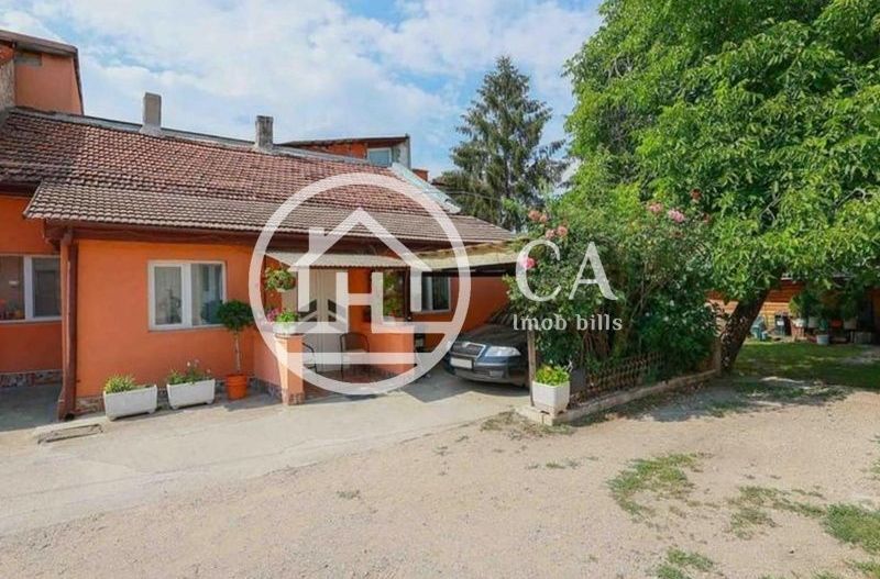 Apartament de vânzare la curte comună cu 3 camere, Ultracentral Oradea - Poză 12