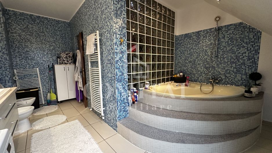 Apartament 3 camere | Scara interioară | Zona Str Porii - Poză 21