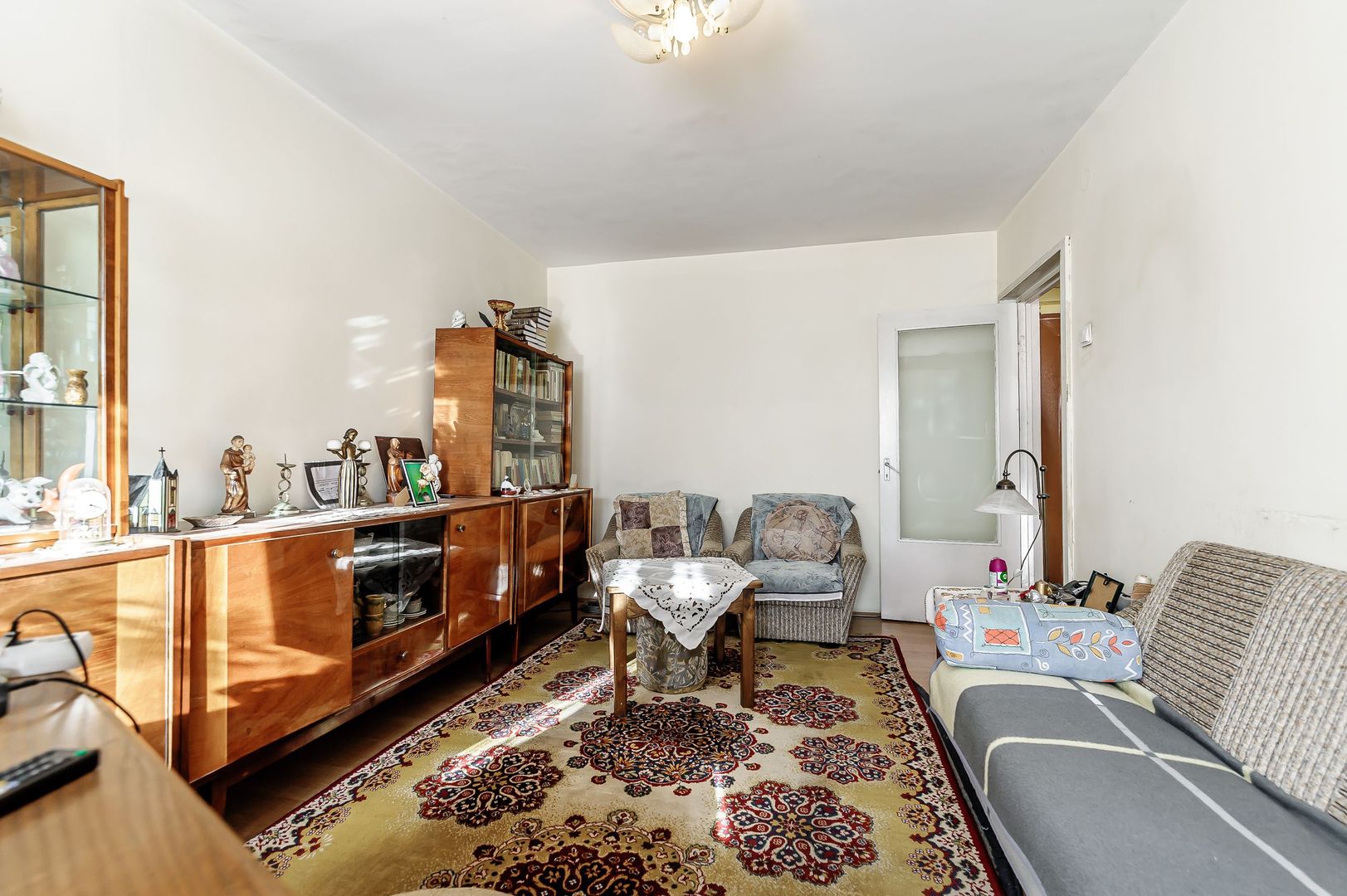 Rezervat! Apartament 3 camere, etajul 1 în zona Făt Frumos - Poză 2